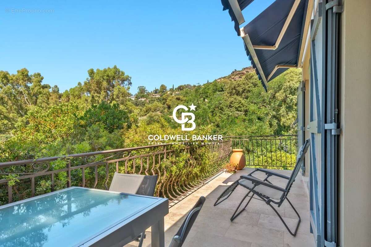 Appartement à RAYOL-CANADEL-SUR-MER
