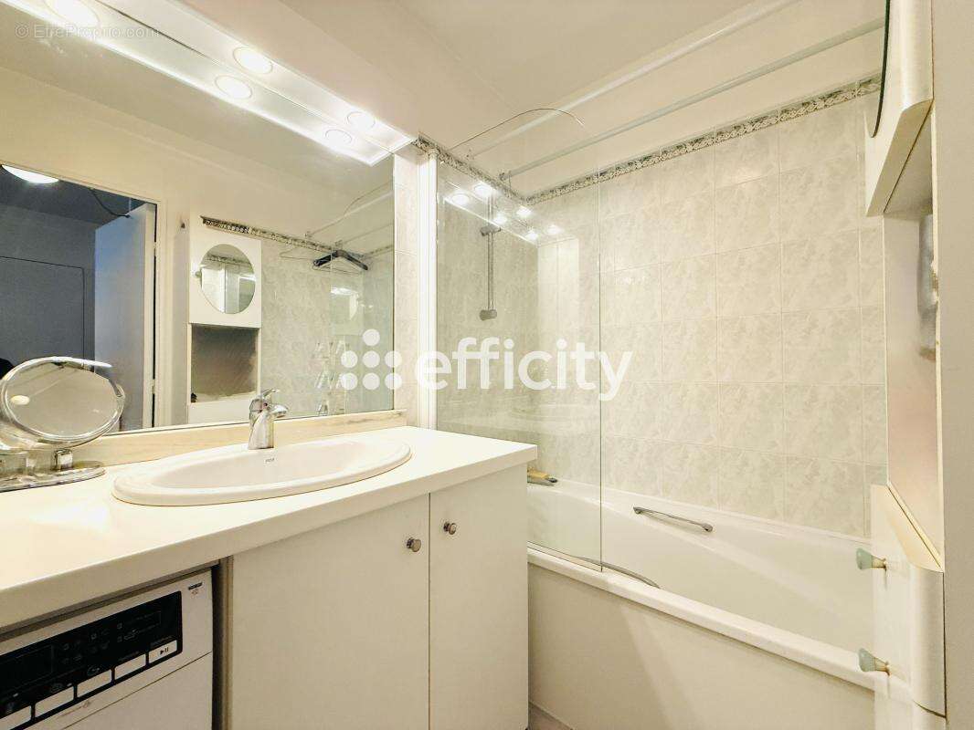 Appartement à CHATILLON