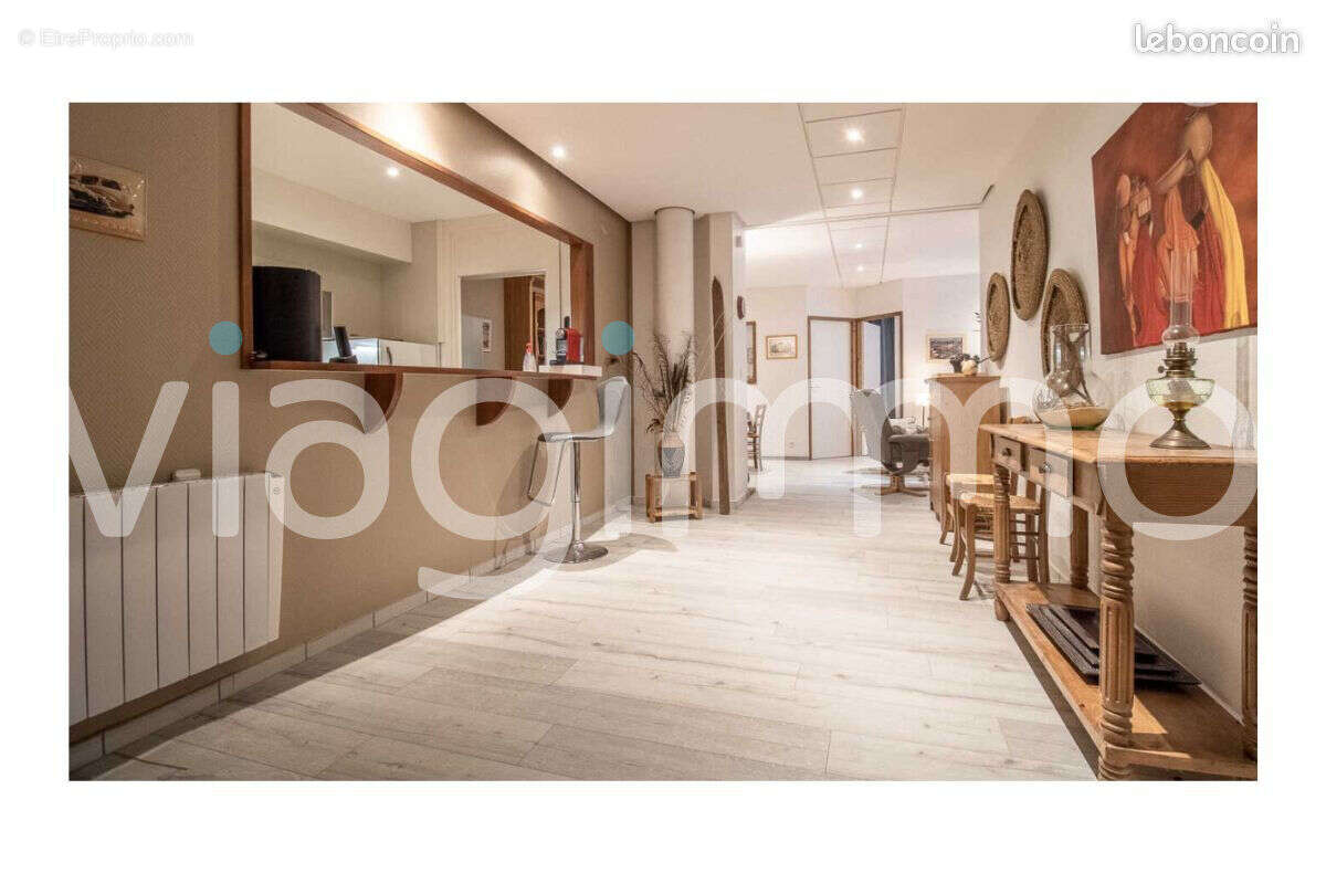 Appartement à AIX-LES-BAINS