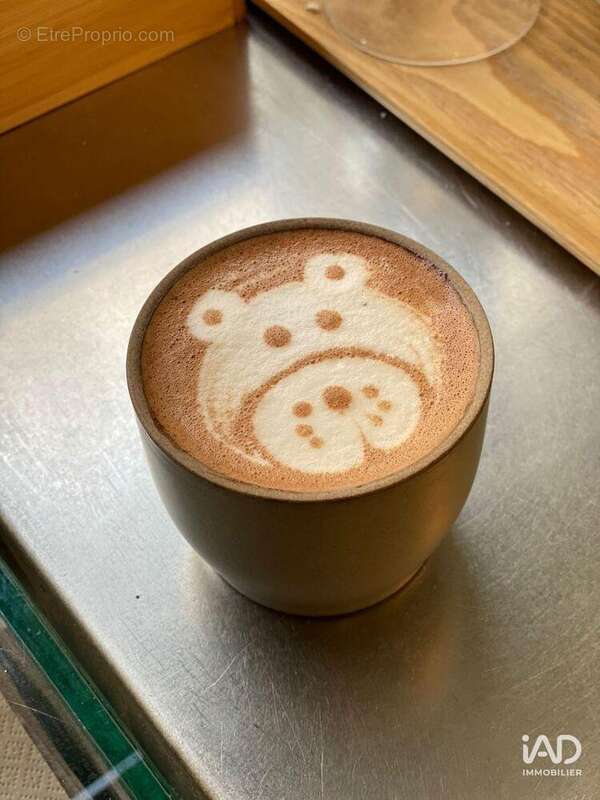 Photo 9 - Commerce à PARIS-11E