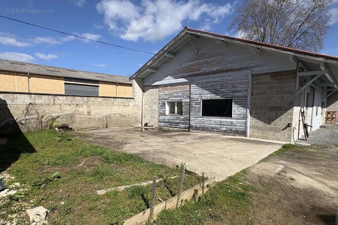 Maison à LE PERREON