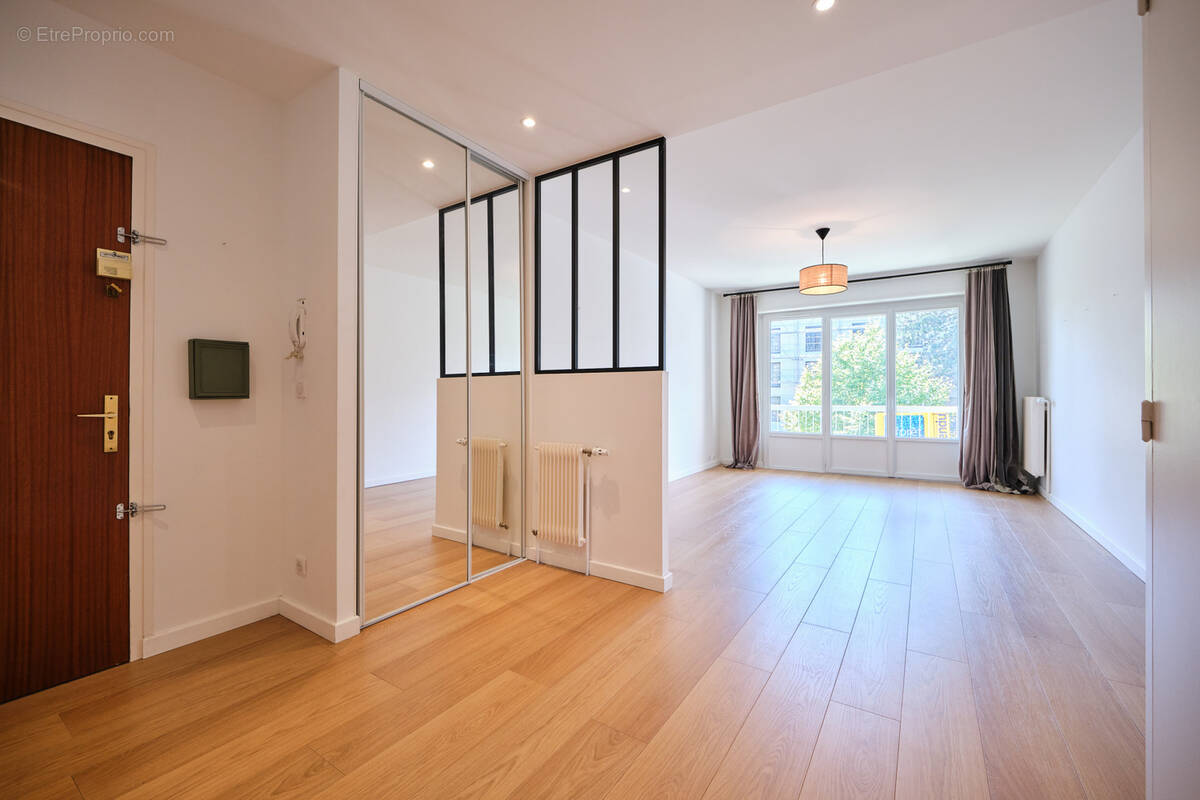Appartement à ANNECY-LE-VIEUX