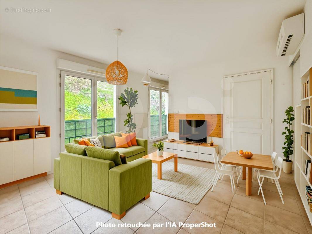 Appartement à HYERES