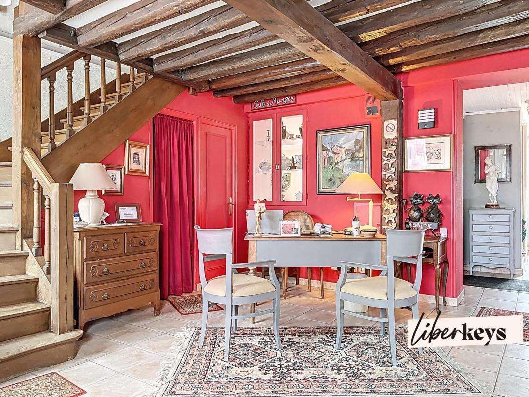 Maison à BRETEUIL