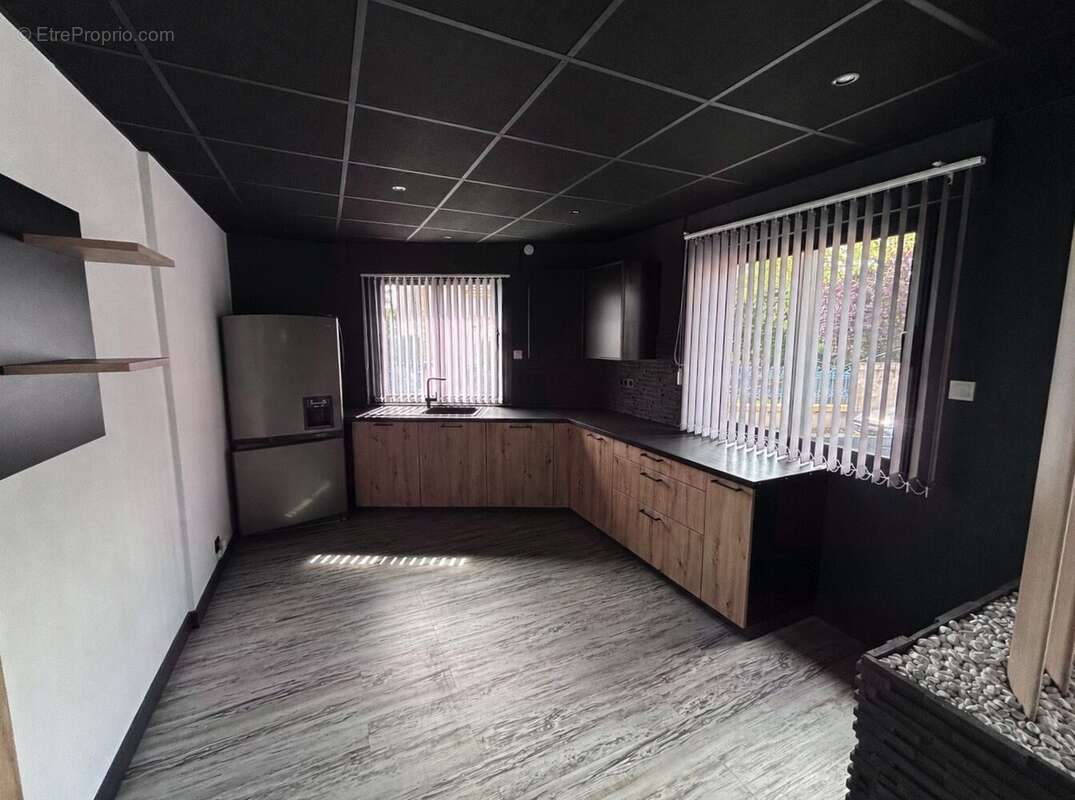 Appartement 257 m² à Mondelange  - photo 4