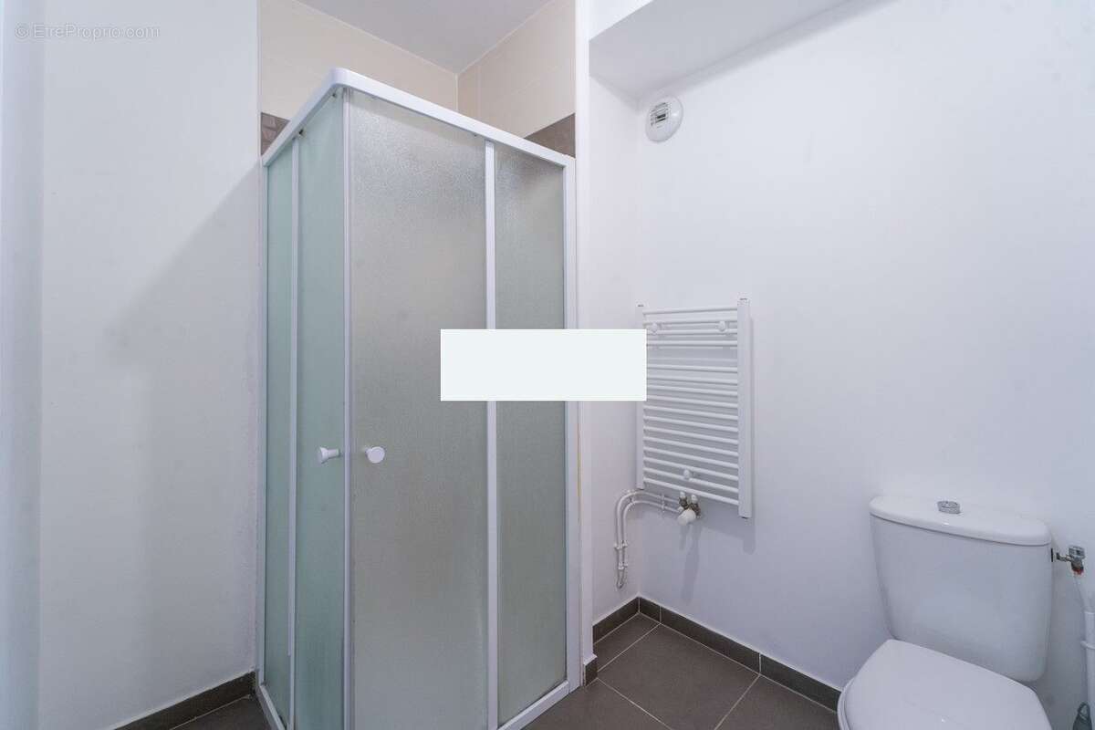 Salle de bain - Appartement à PANTIN