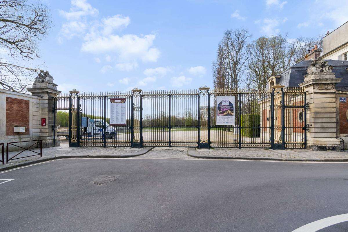 Appartement à VERSAILLES