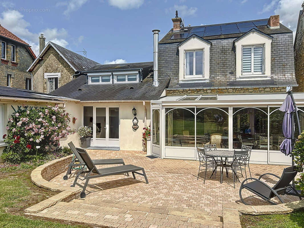 Maison à ISIGNY-SUR-MER