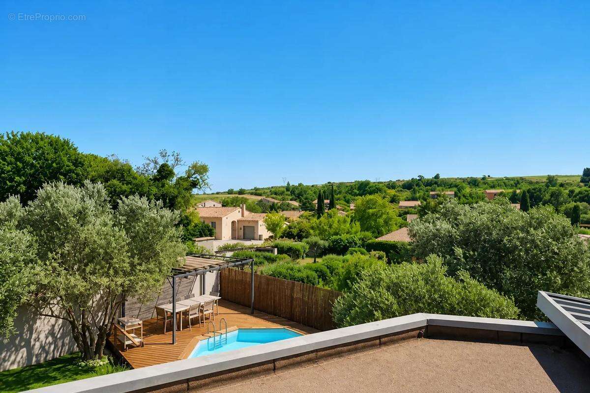 Maison de 8 pièces de 183 m² à Aspiran - photo 2
