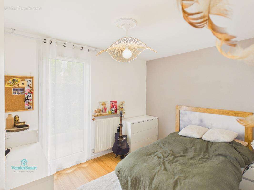 Appartement à VILLE-LA-GRAND