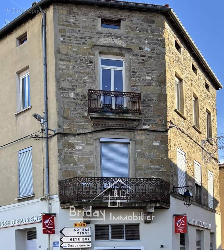 Appartement à SAINT-SYMPHORIEN-D'OZON