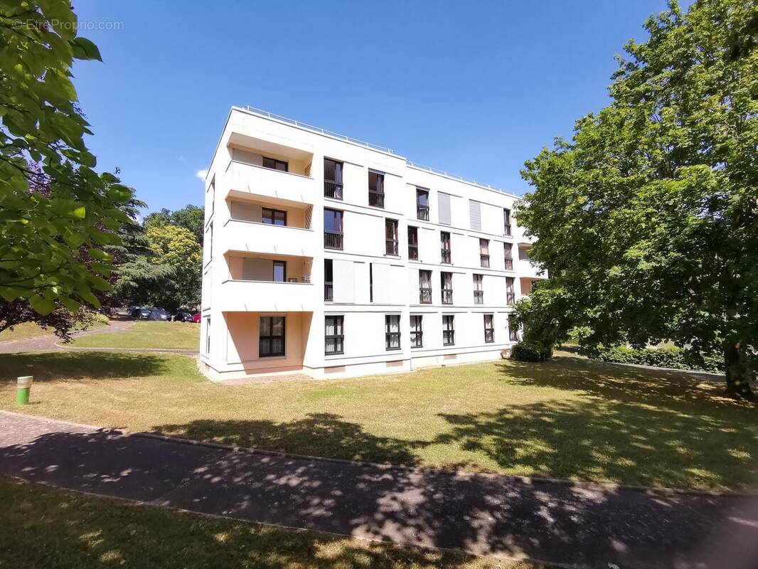 Photo 1 - Appartement à CORMEILLES-EN-PARISIS