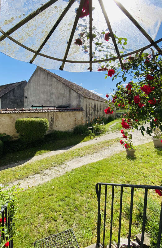 Maison à MORET-SUR-LOING