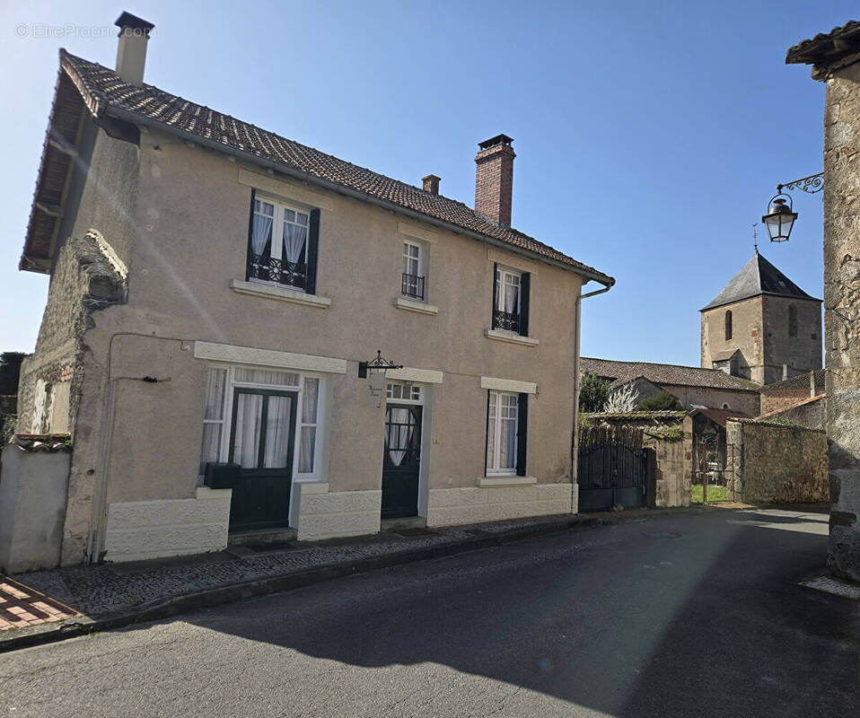 Maison à ABZAC
