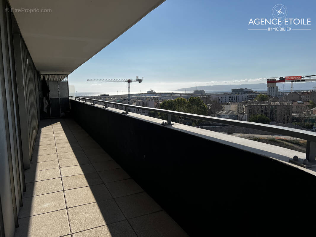 Appartement à MARSEILLE-3E