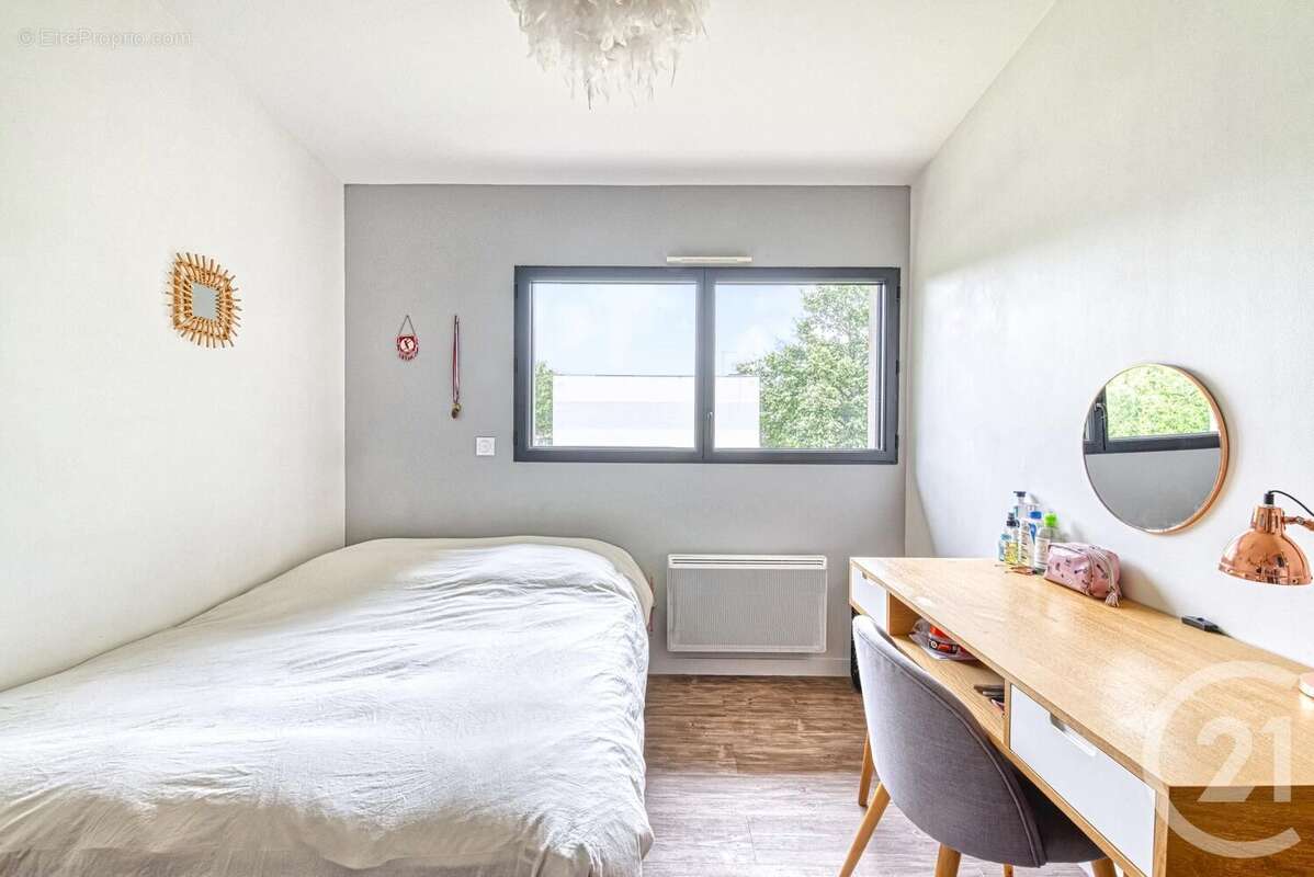 Maison à SAINT-LEGER-DES-BOIS