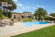 Maison à CHATEAUNEUF-GRASSE