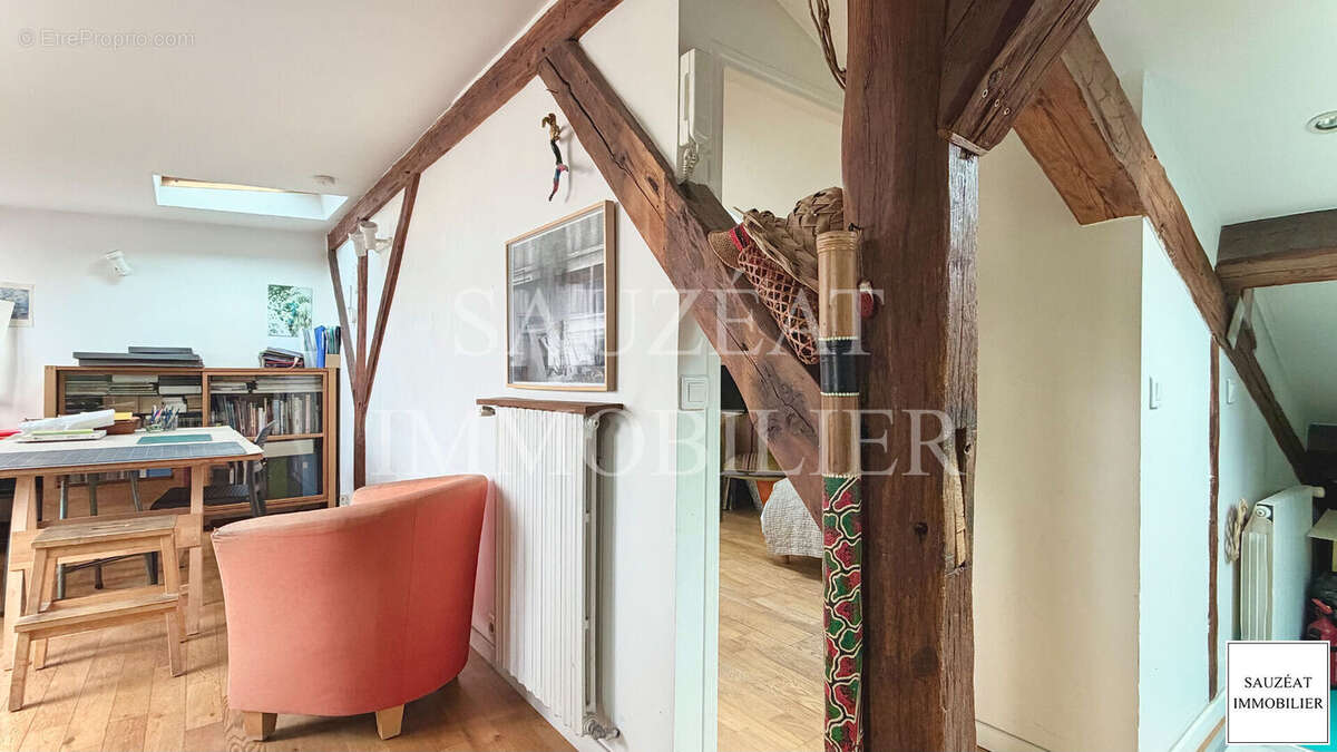 Appartement à MONTROUGE