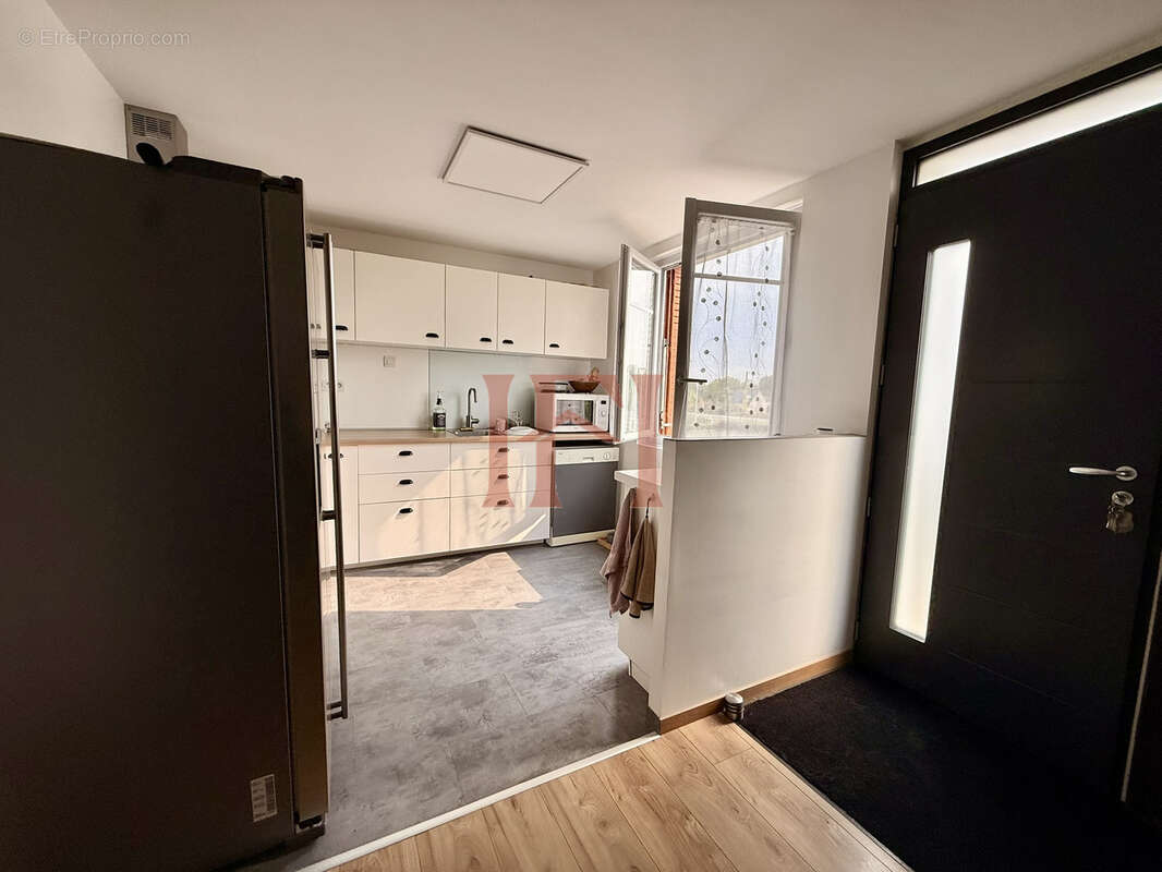 Centre cloyes les trois rivières - maison familiale sur s/sol complet - photo 3