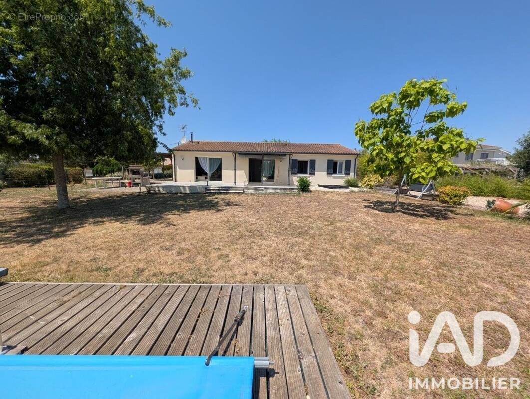 Photo 1 - Maison à BASSAC