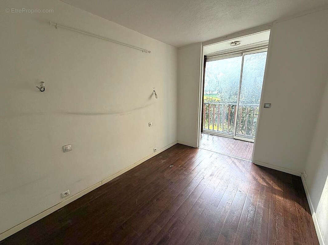 Appartement à MARSEILLE-12E
