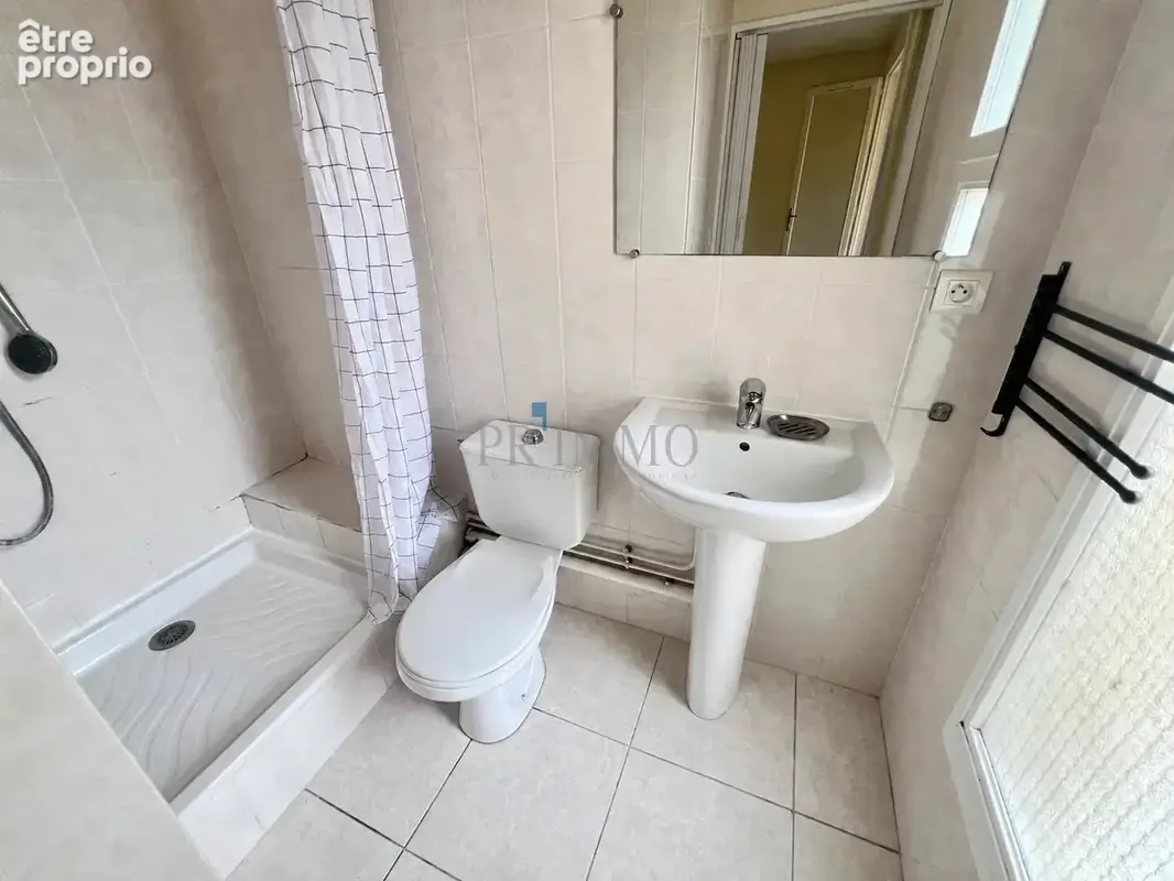 Fréjus studio avec loggia fermée à vendre, proche Centre - photo 6