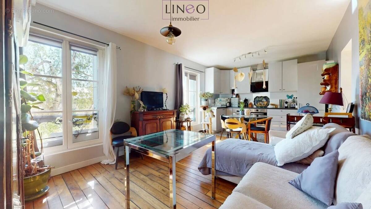 Appartement à CHOISY-LE-ROI