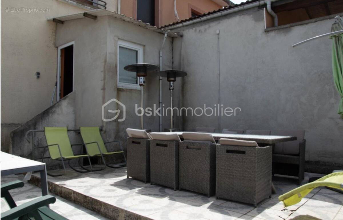 Maison à HAUCOURT-MOULAINE