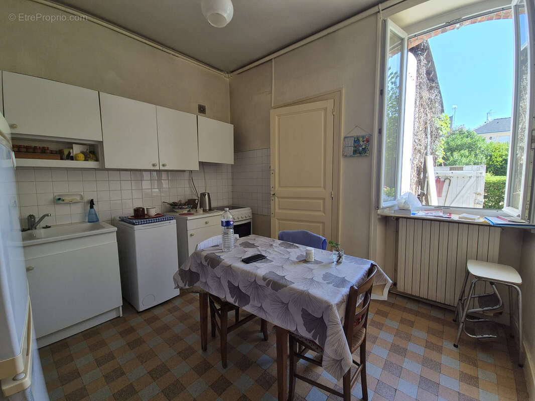 Maison à SABLE-SUR-SARTHE