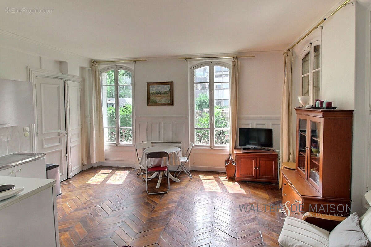 Appartement à VERSAILLES