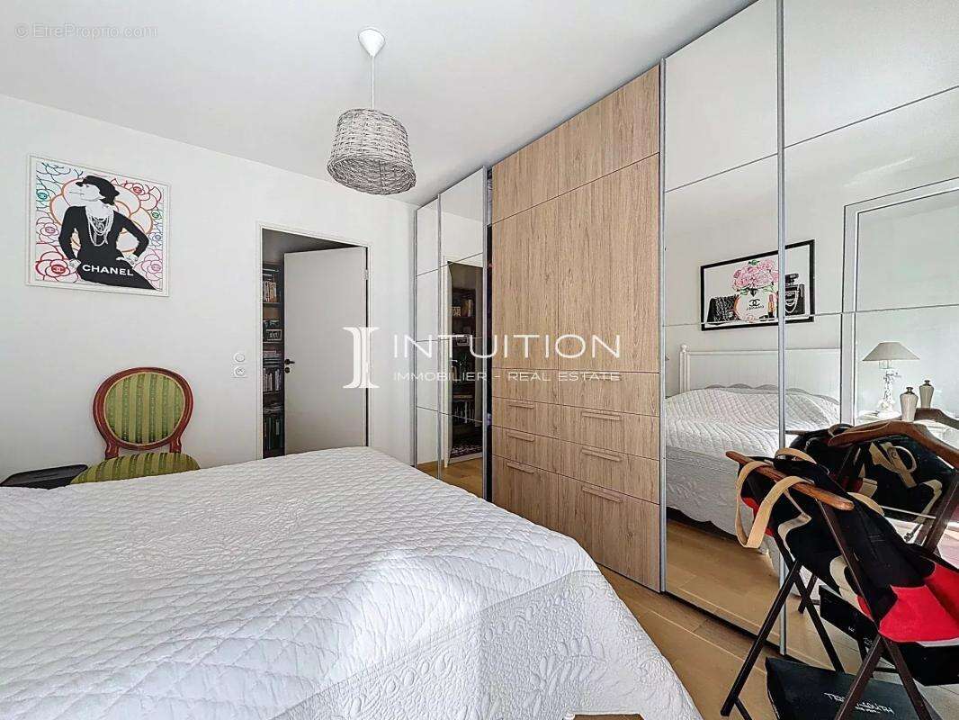 Appartement à LE CANNET