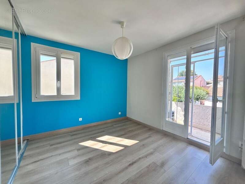 JUVIGNAC – Villa familiale avec T2 indépendant, jardin et piscine - photo 13
