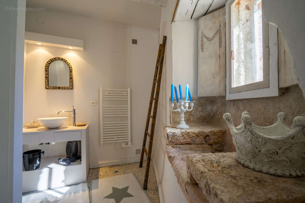 Maison à LACOUR
