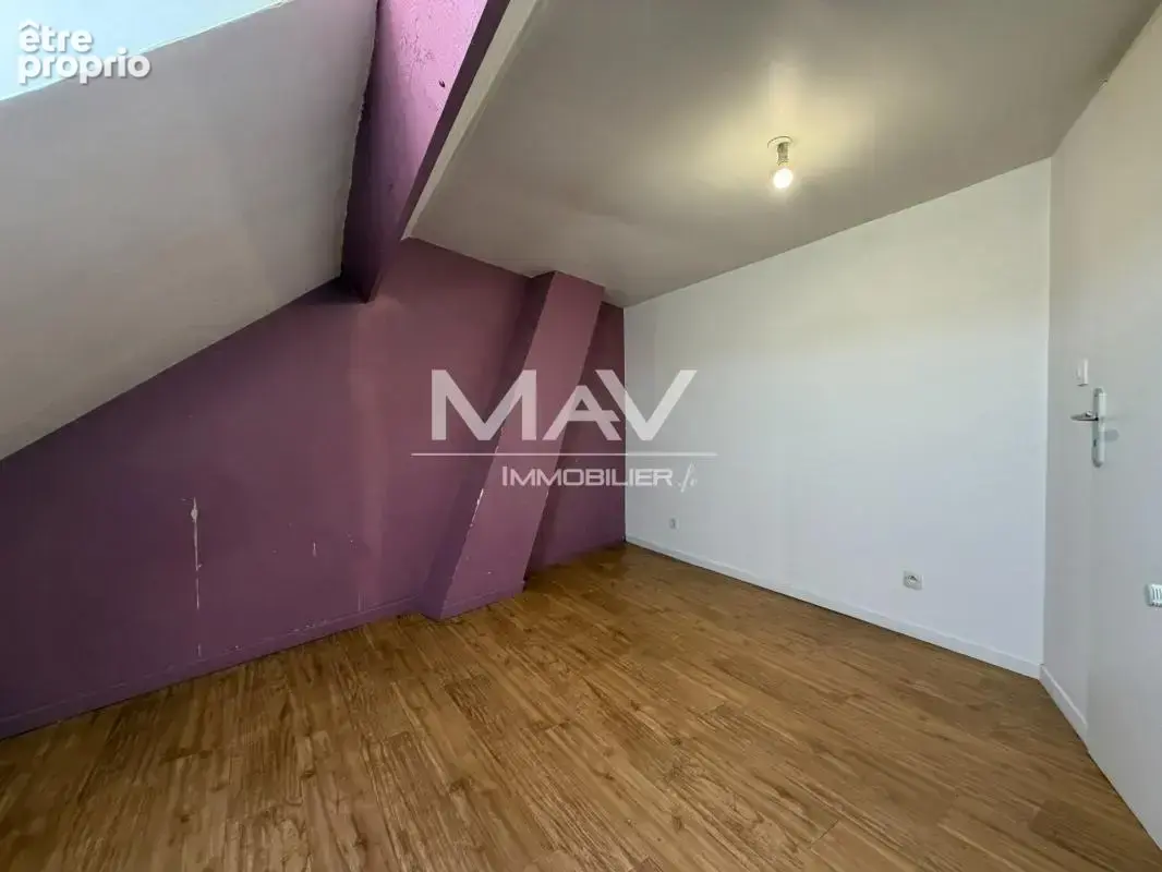 Maison 78 m² à Neuville-En-Ferrain  - photo 13