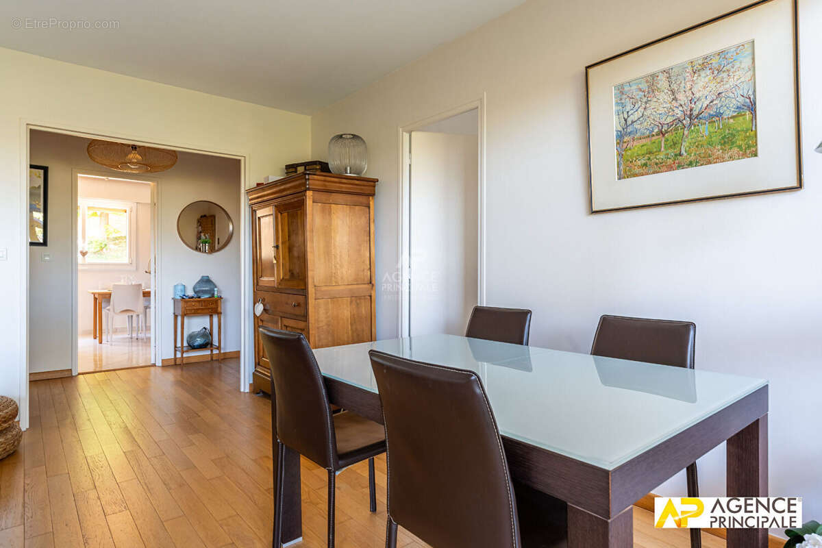 Appartement Le Mesnil Le Roi 4 pièce(s) 86.85 m2 - photo 9