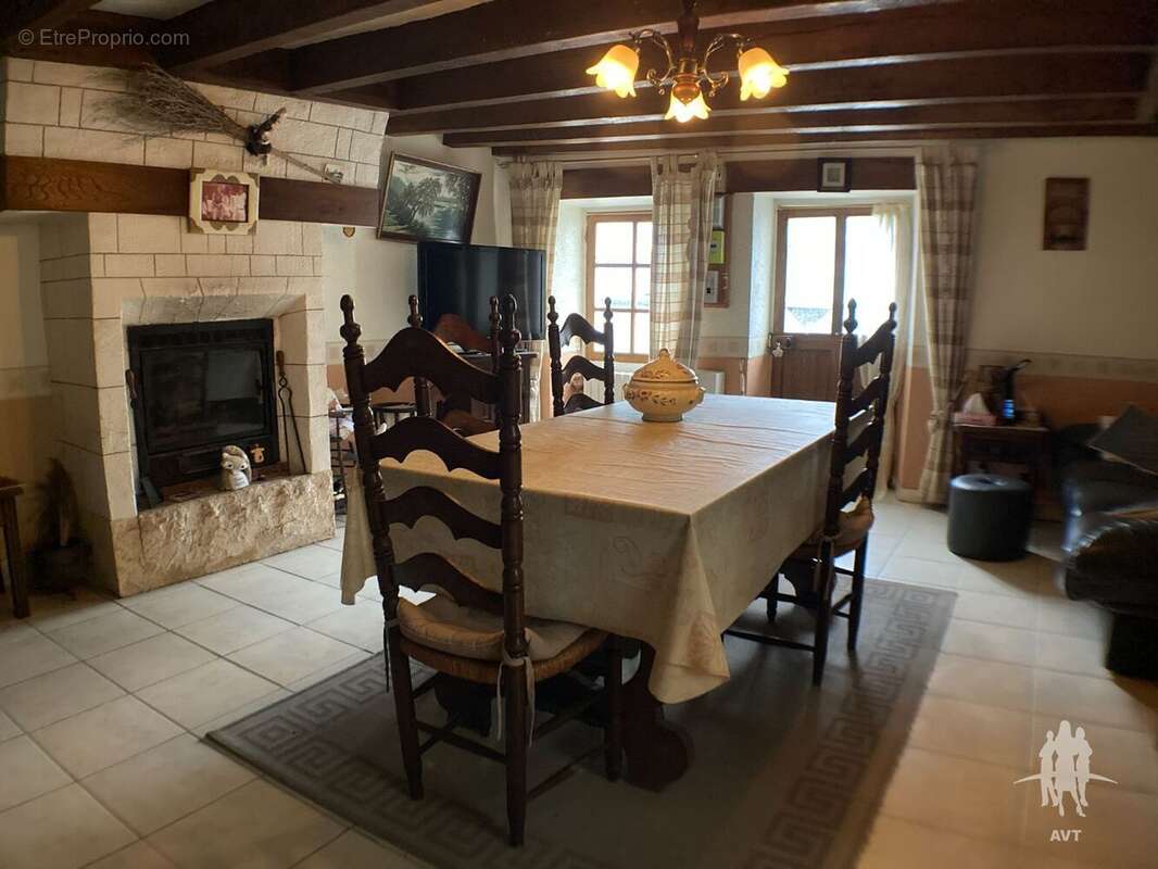 Maison à CHATILLON-SUR-INDRE