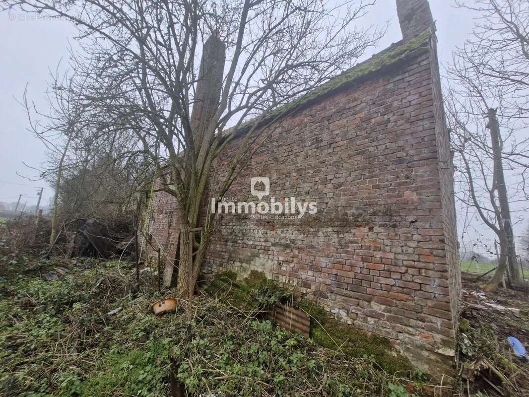 Maison à FONTAINE-AU-BOIS