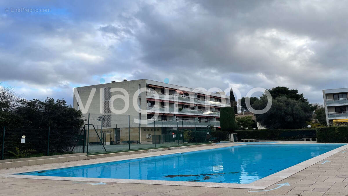 Appartement à MARSEILLE-12E