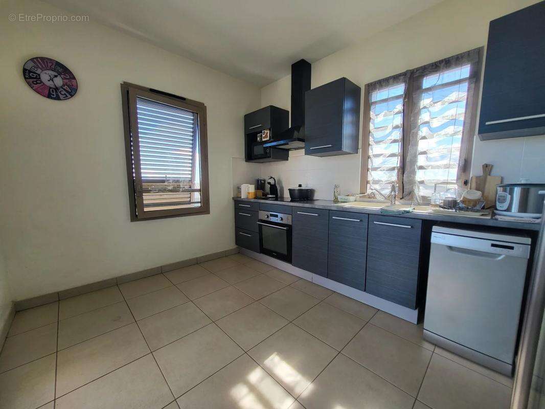 Appartement à SAINT-DENIS