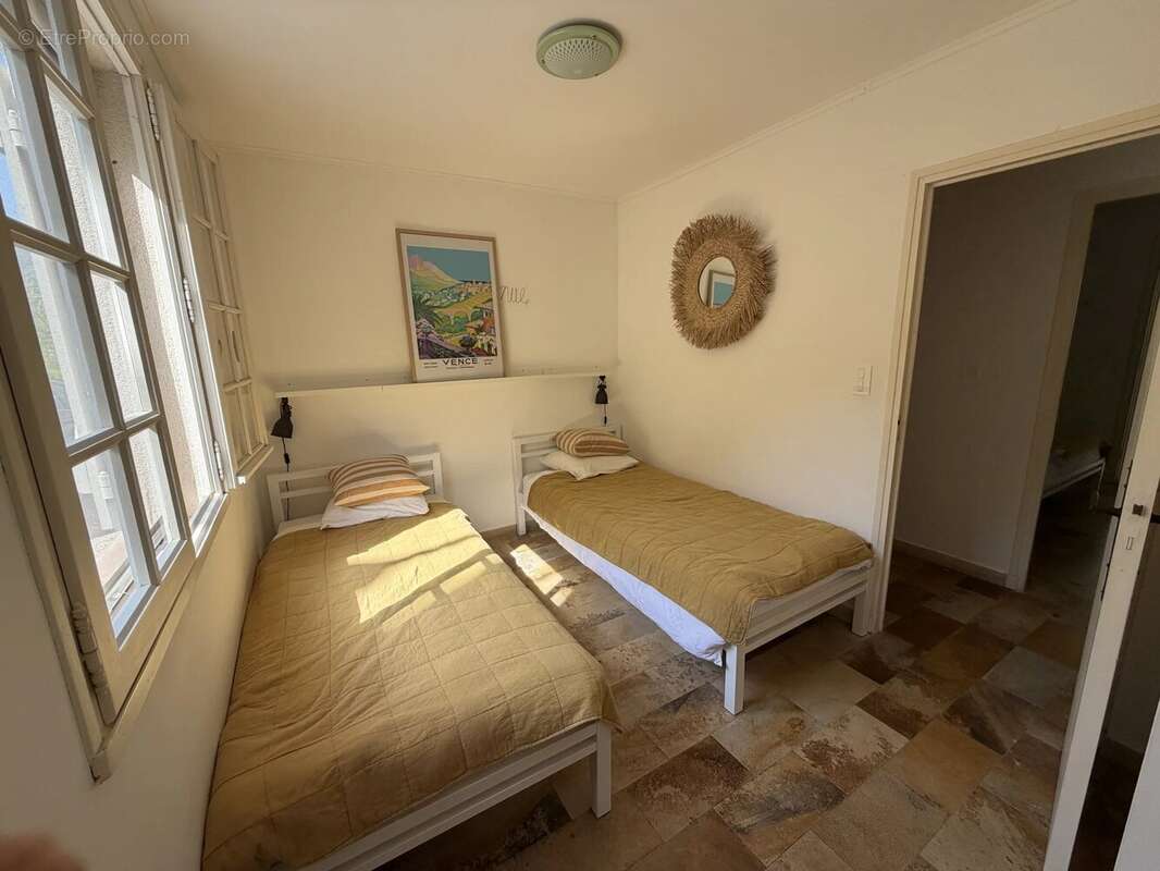 Figanières – maison avec piscine et vue panoramique - photo 16