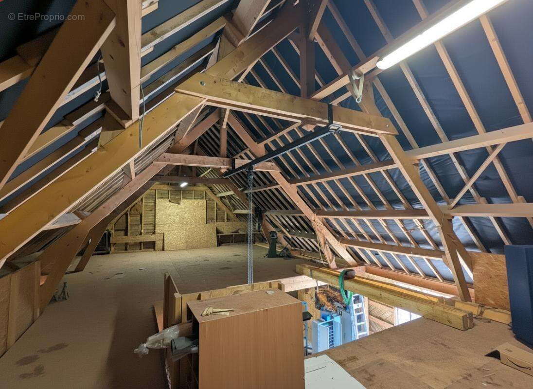 Propriété économe en énergie d'environ 174m2 8 pièces 4 chambres Parcelle de 2431m2 - photo 16