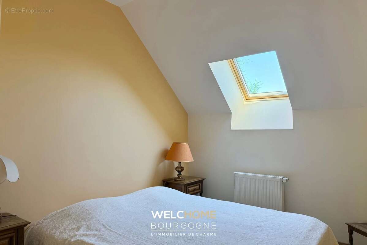 Maison à MONT-SAINT-VINCENT