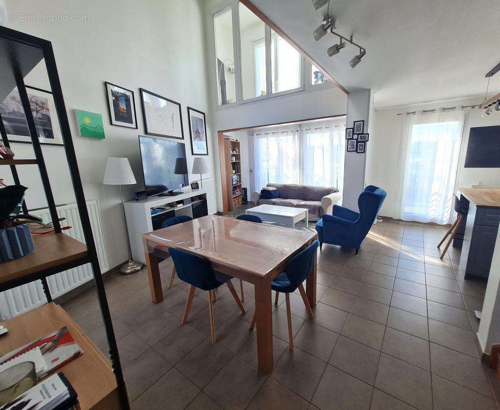 Appartement à JUVISY-SUR-ORGE