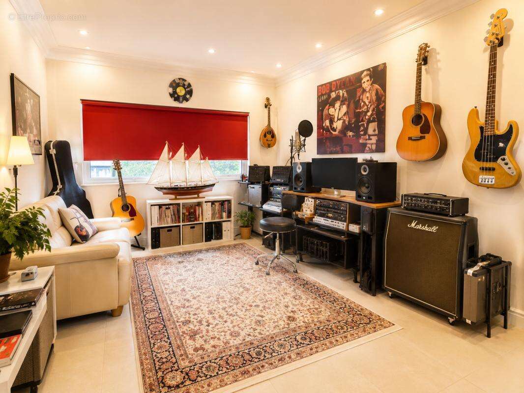 Appartement à VILLENEUVE-LOUBET