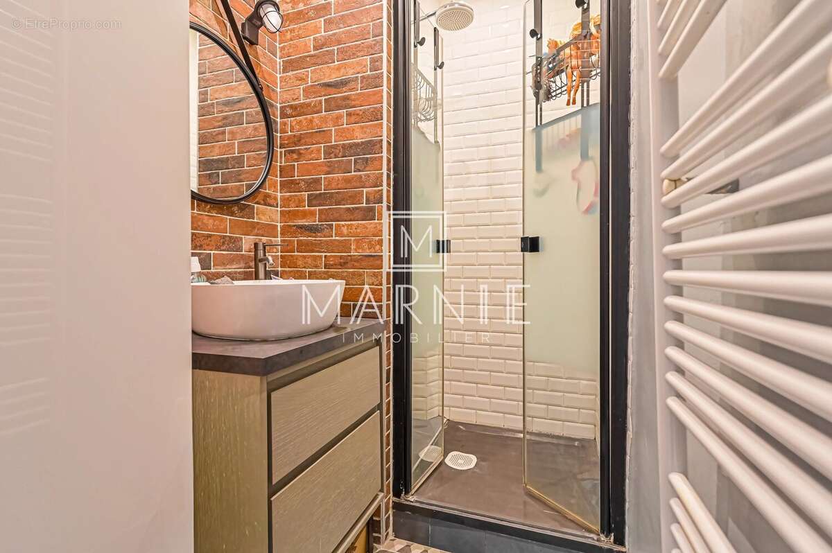 Appartement à PARIS-15E