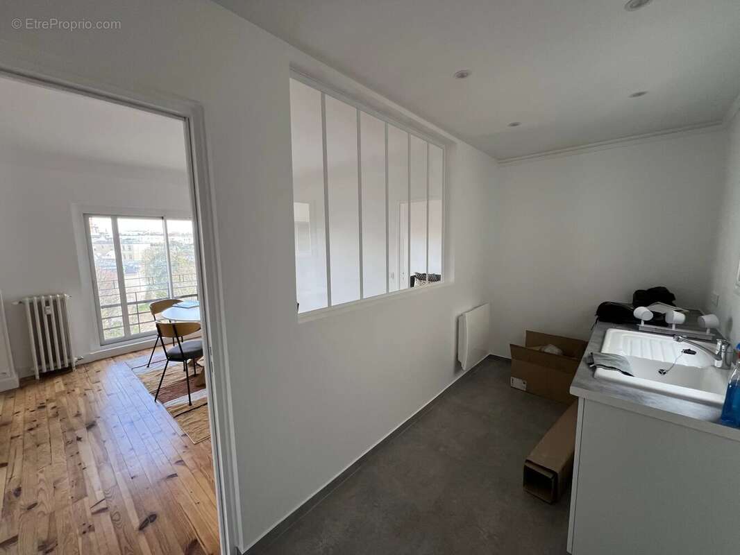 Appartement à NEUILLY-SUR-SEINE