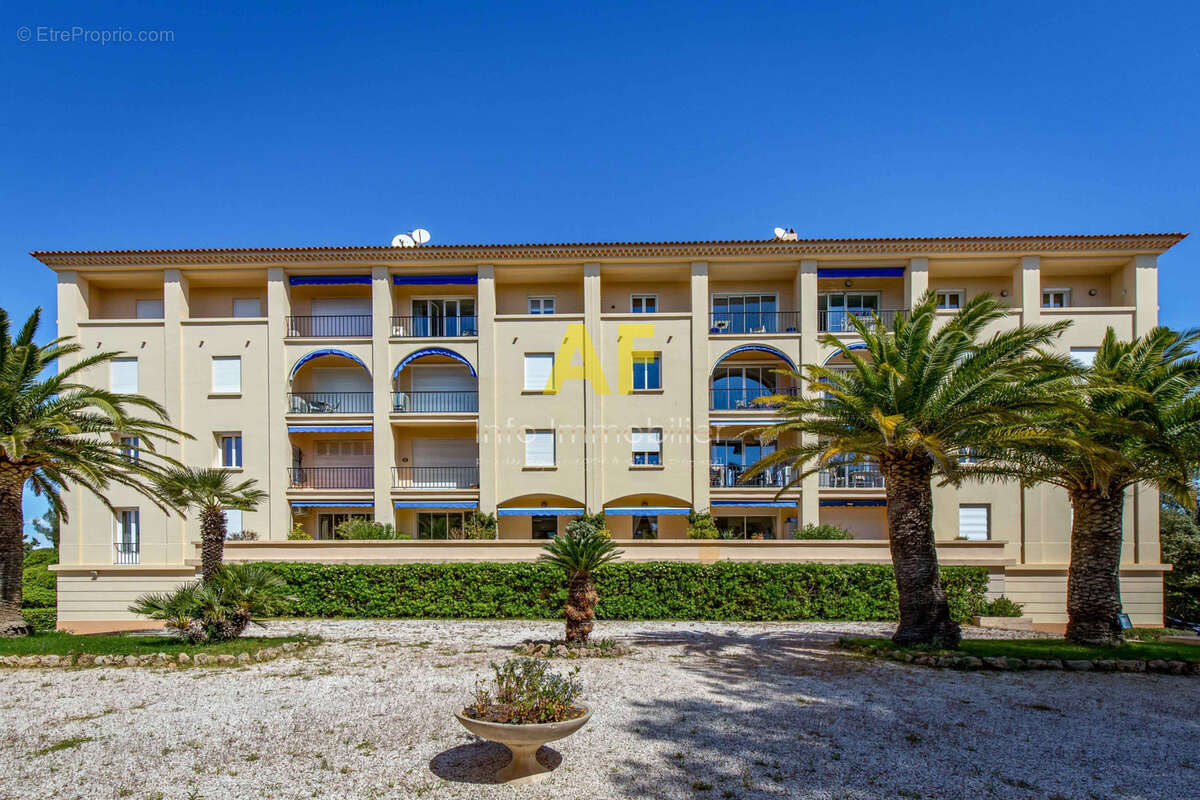 Appartement 4 pièces vue mer Santa Lucia - photo 8