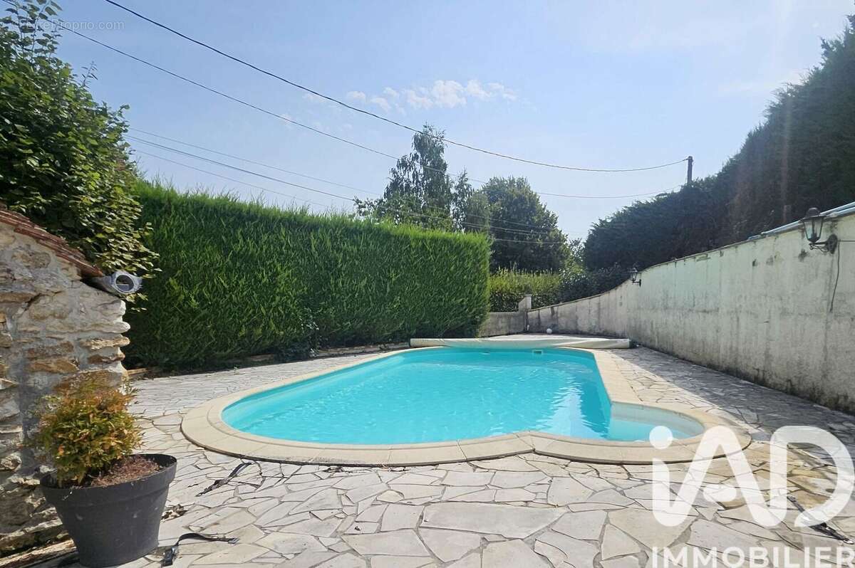 Photo 4 - Maison à JOUY-LE-CHATEL