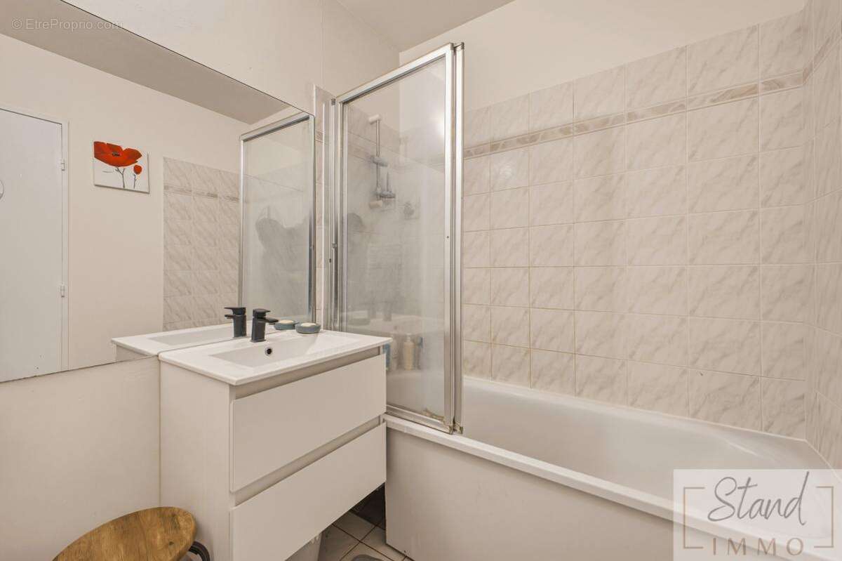 Appartement à MARSEILLE-6E