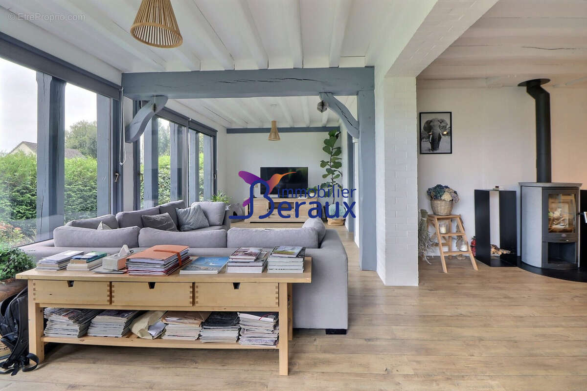 Maison à SAINTE-MARGUERITE-SUR-DUCLAIR